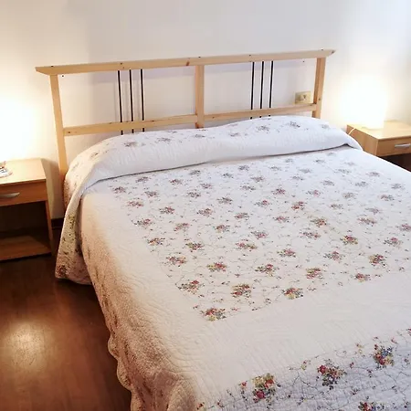 Ca' Aldo, Biennale Di Apartament *