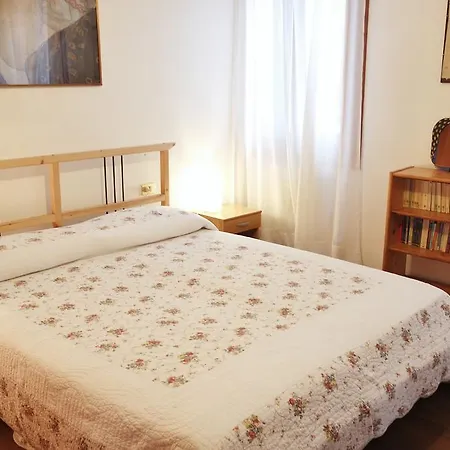 Ca' Aldo, Biennale Di Apartament
